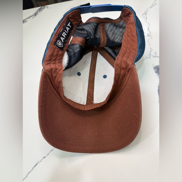 Ariat Women’s Cactus Print Logo Cap - Picture 4 of 4